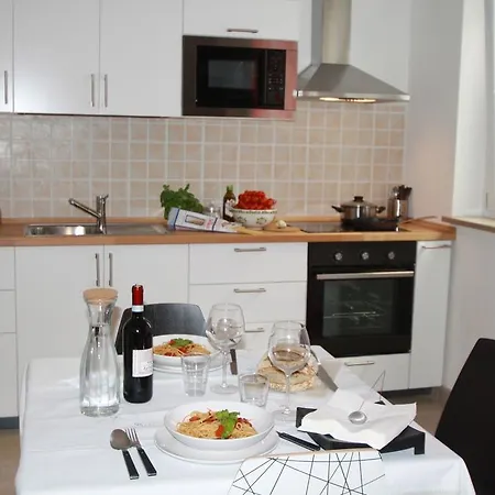 Giusy E Giusy 2 Sorrento